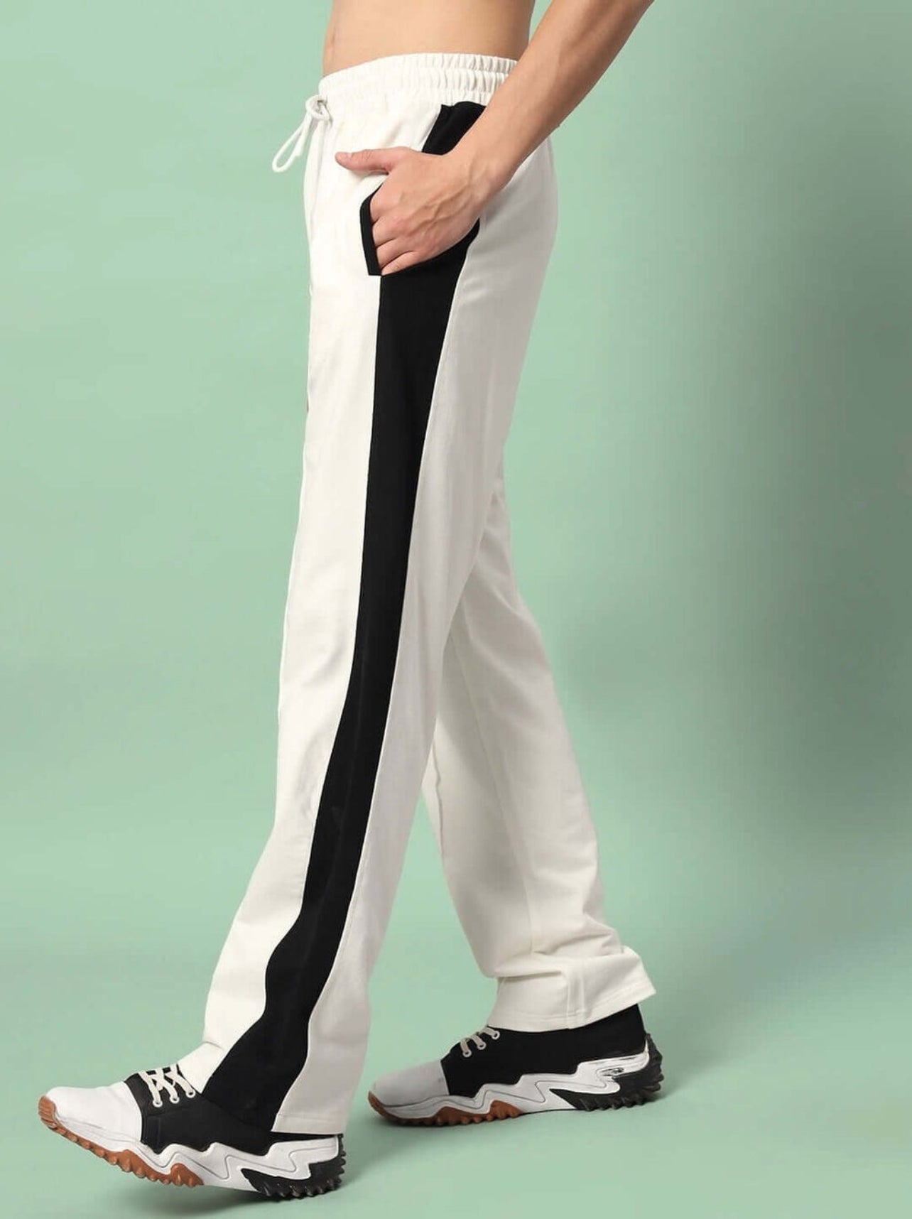 Genz-classic Men's Off White Cotton Track Pants | Black Side Panel | Regular Fit Casual Gym Bottom Wear