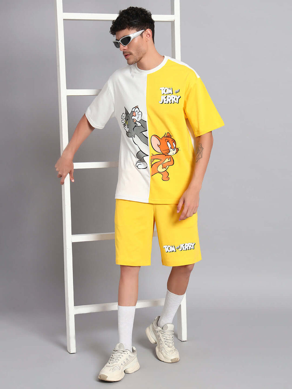Genz-Classic Men's White & Yellow Tom and Jerry Color Block Oversized Cotton T-Shirt
