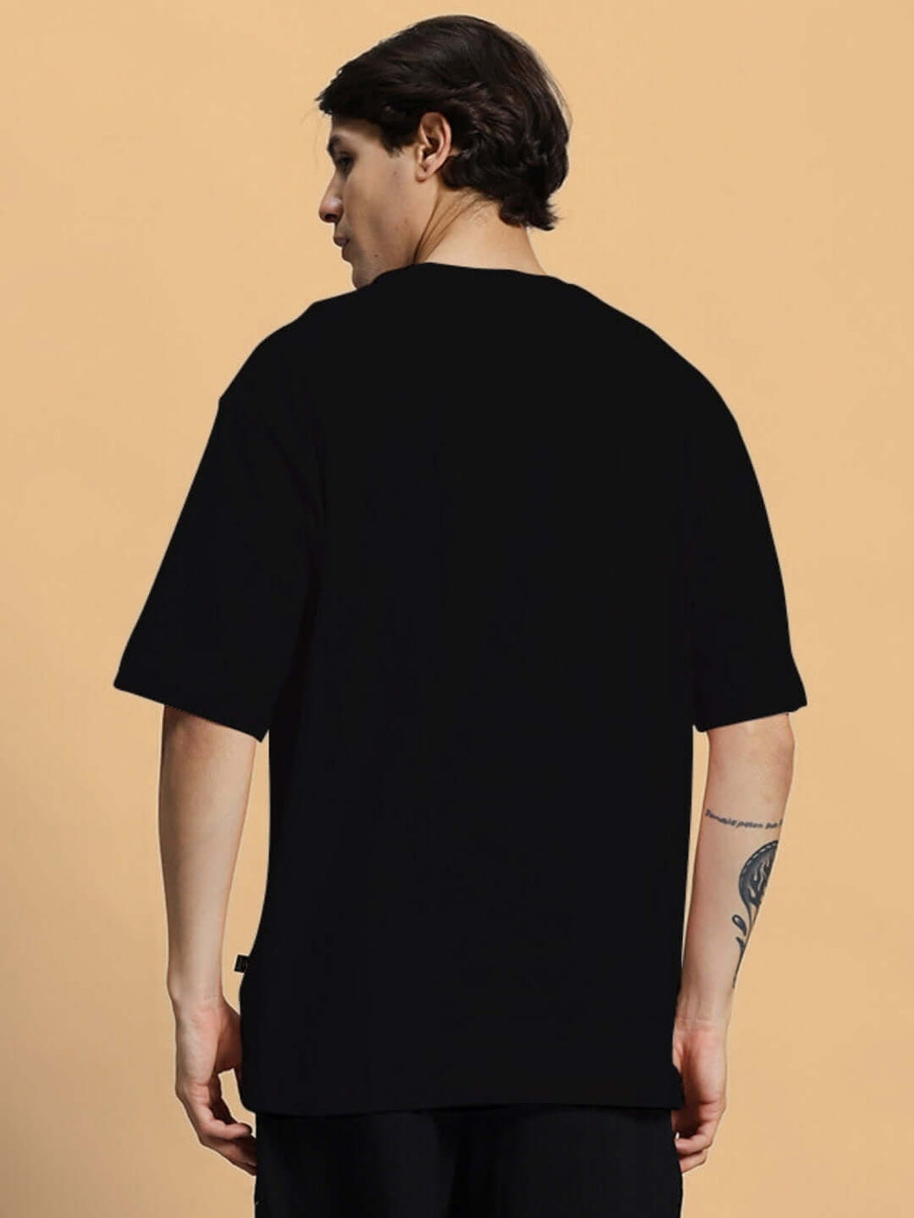Genz-Classic Men's Black "GREAT" Typography Oversized Cotton T-Shirt