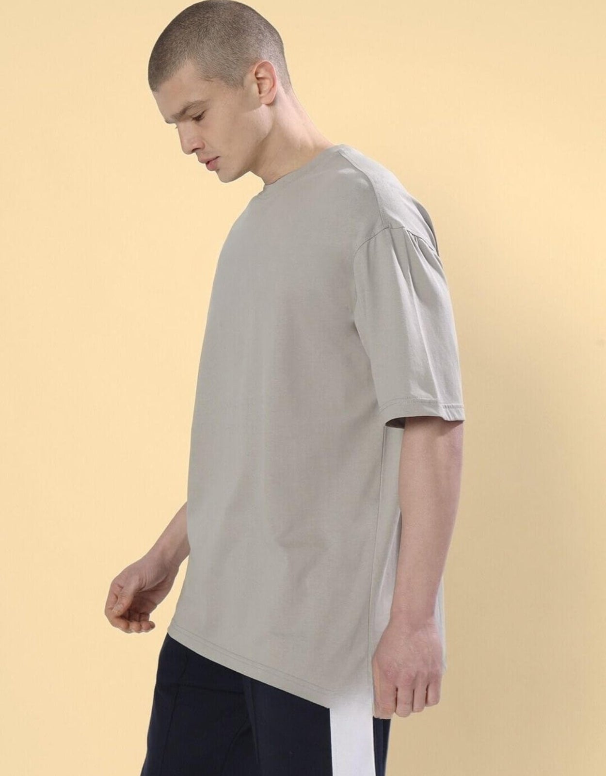 Genz-Classic Men's Stone Grey Oversized Anubis Graphic Print Cotton T-Shirt